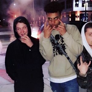 Meet your Posher, Nic